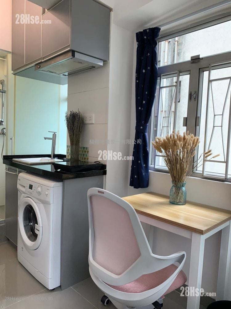 Jade House Rental 1 Bedroom , 1 Bathroom 180 ft²