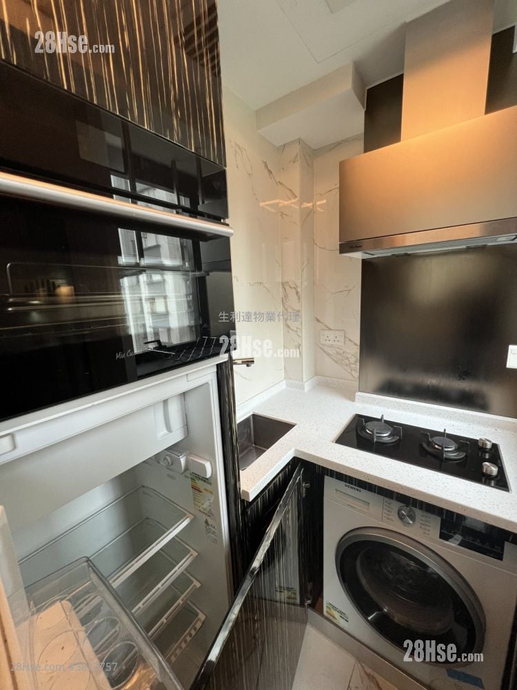 Alpine 18 Rental Studio , 1 Bathroom 225 ft²