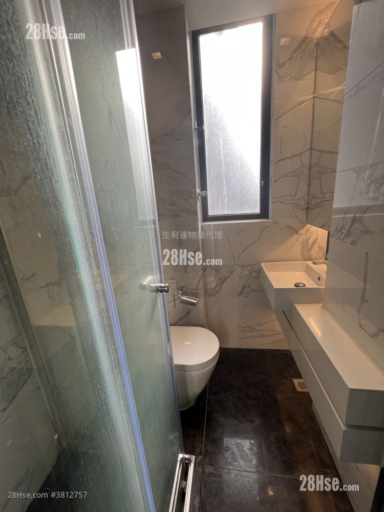 Alpine 18 Rental Studio , 1 Bathroom 225 ft²