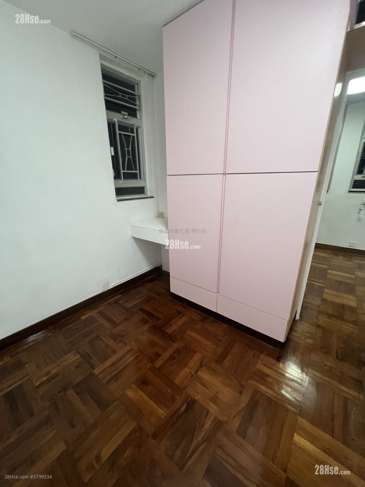 Yalford Building Rental 2 Bedrooms , 1 Bathroom 393 ft²