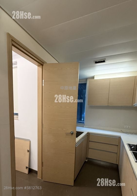 现崇山 售盘 3 房 828 平方尺