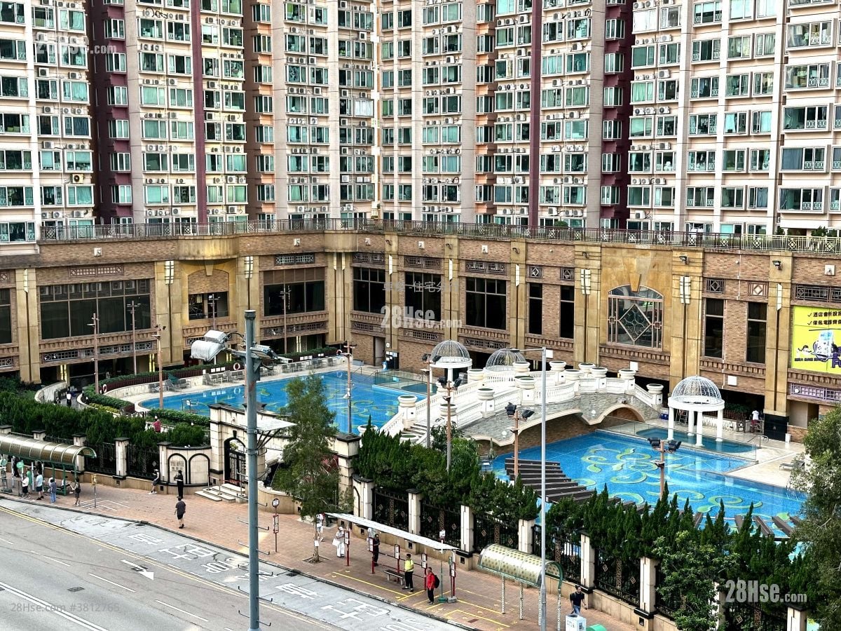 The Apex Sell 3 Bedrooms , 1 Bathroom 559 ft²