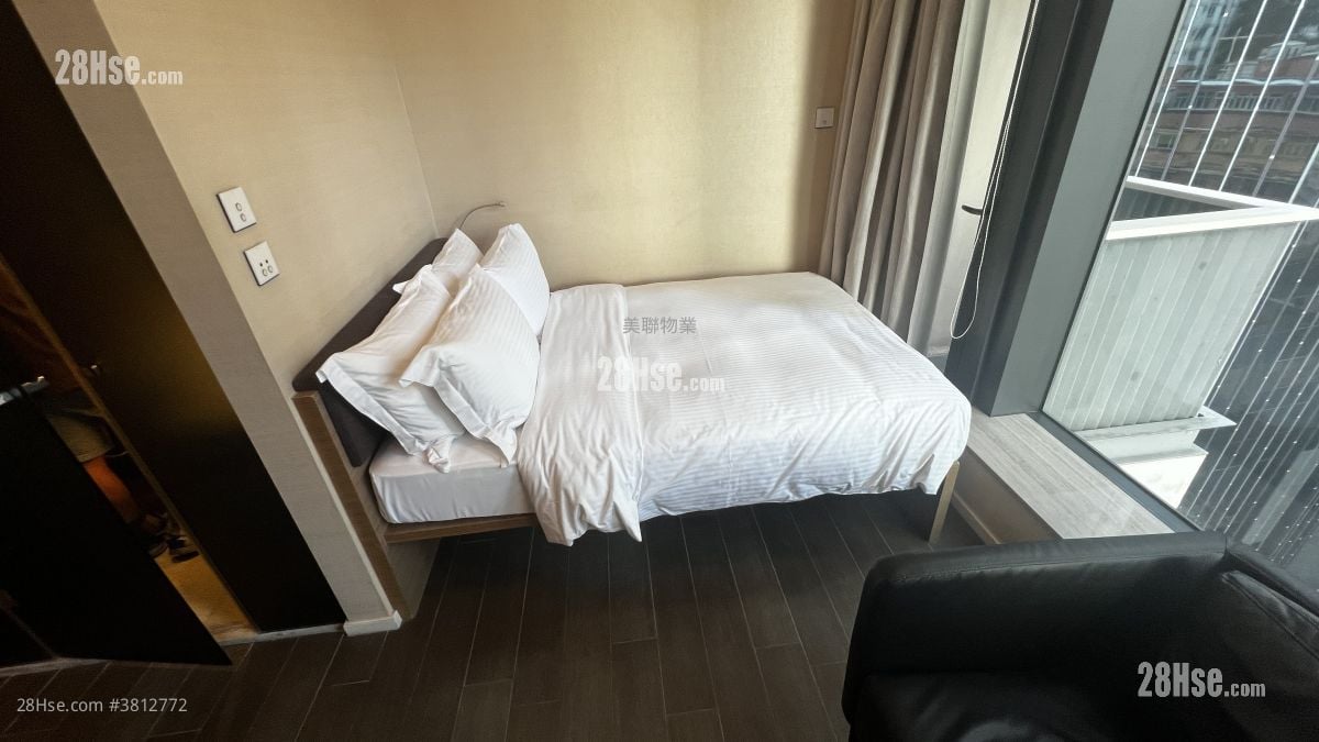 Queen's Cube Sell 289 ft²