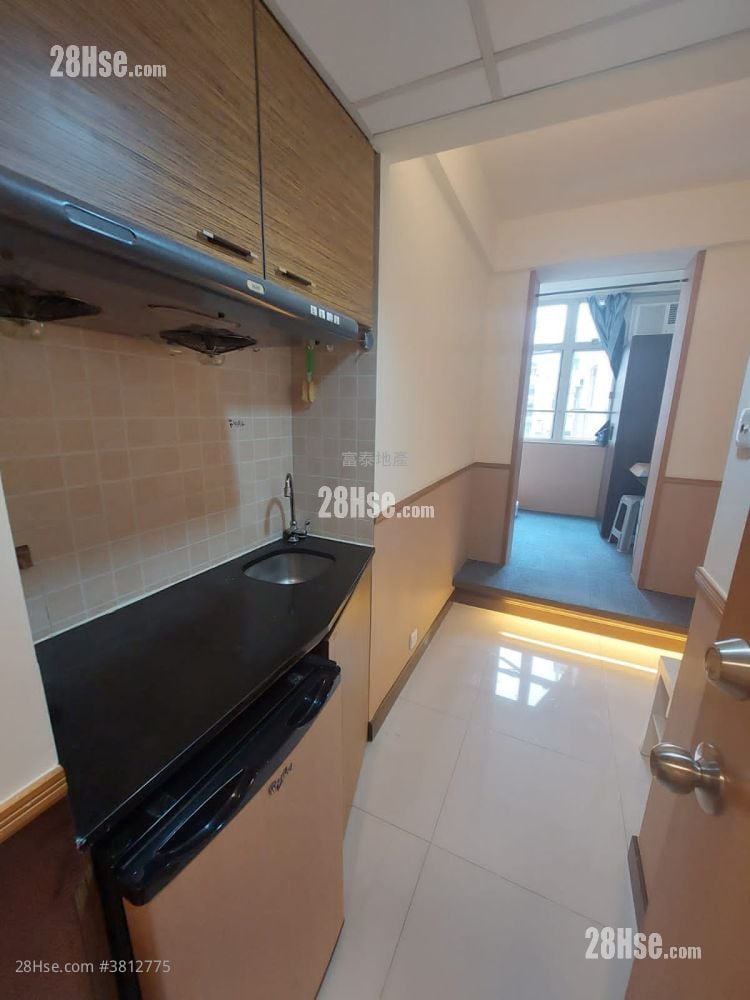 Universal Mansion Rental Studio , 1 Bathroom 200 ft²