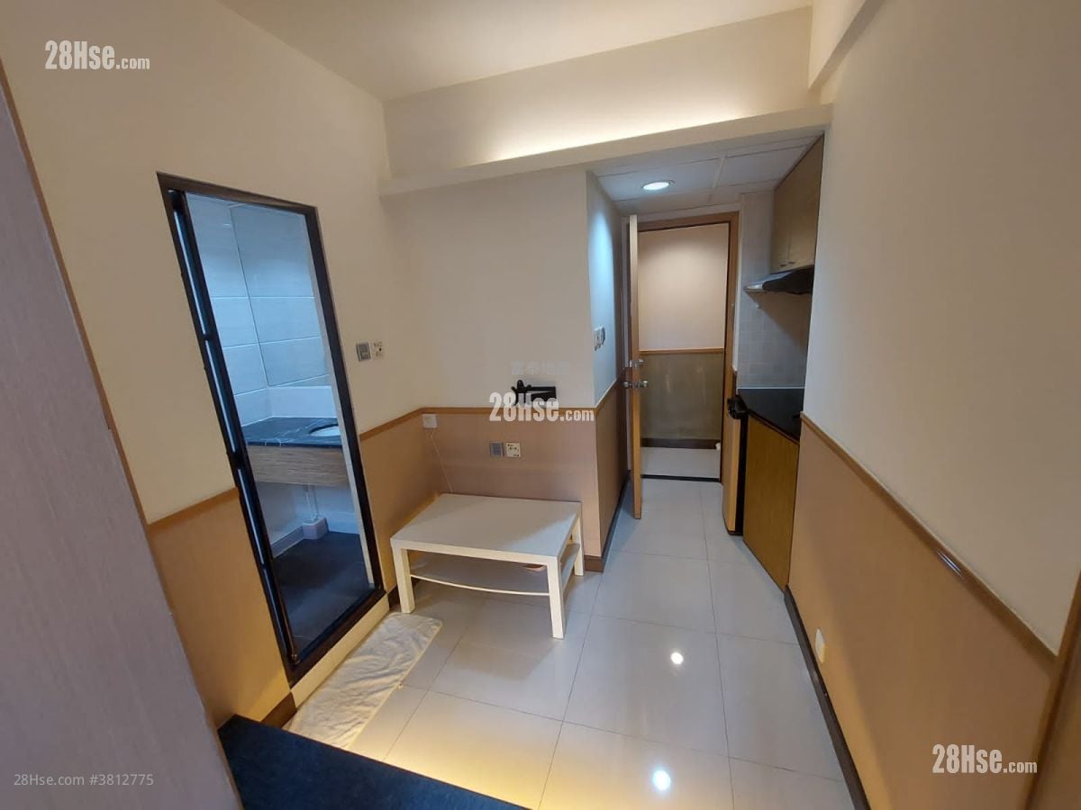 Universal Mansion Rental Studio , 1 Bathroom 200 ft²