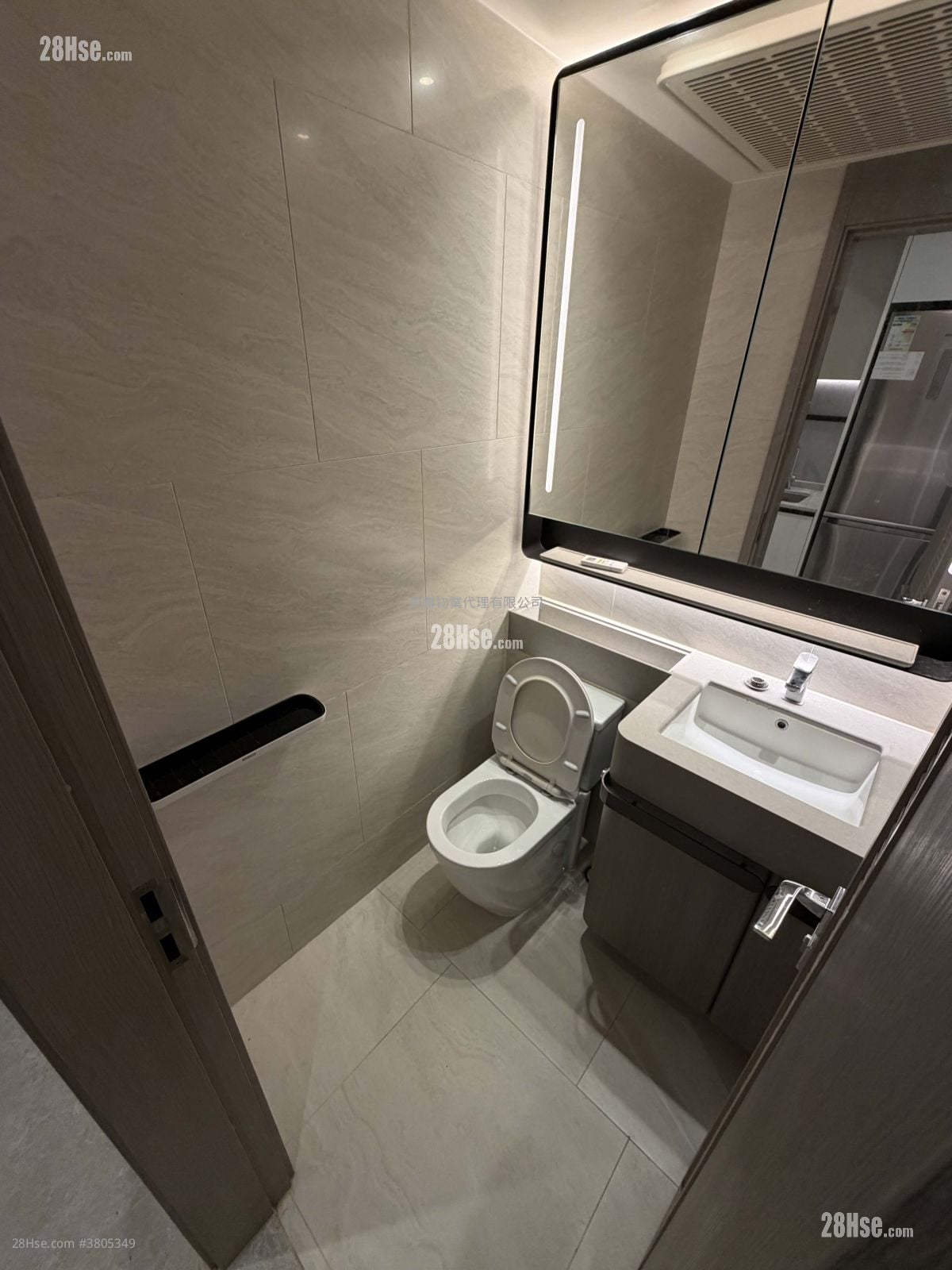 Novo Land Sell 1 Bathroom 235 ft²