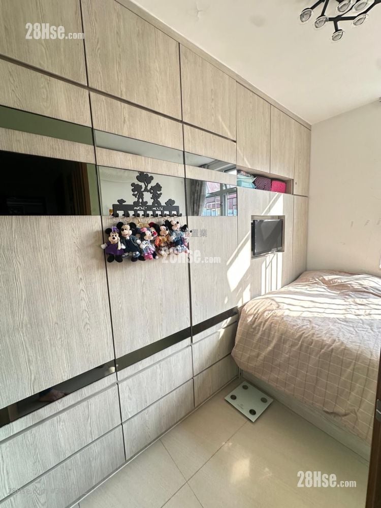 美孚新邨 售盤 3 房 591 平方呎