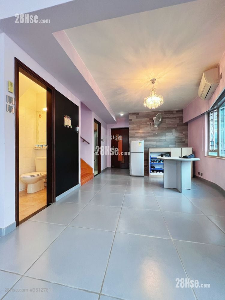 Rhine Terrace Sell 1,206 ft²