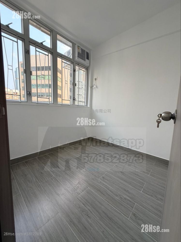 Peony House Sell 1 Bedroom , 1 Bathroom 395 ft²