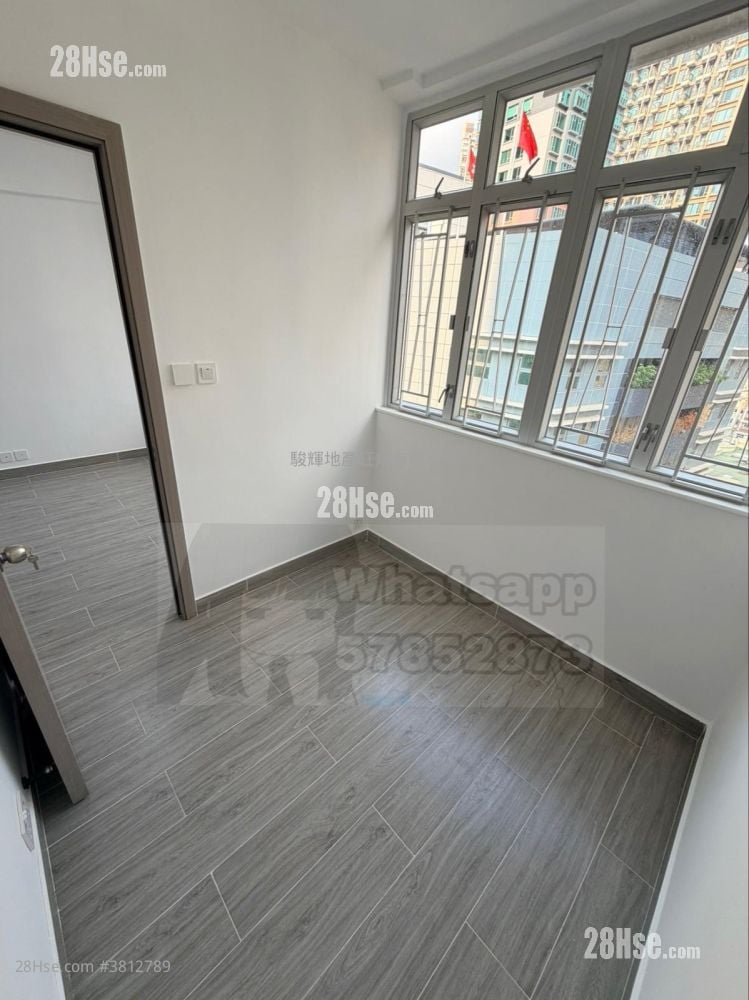 Peony House Sell 1 Bedroom , 1 Bathroom 395 ft²