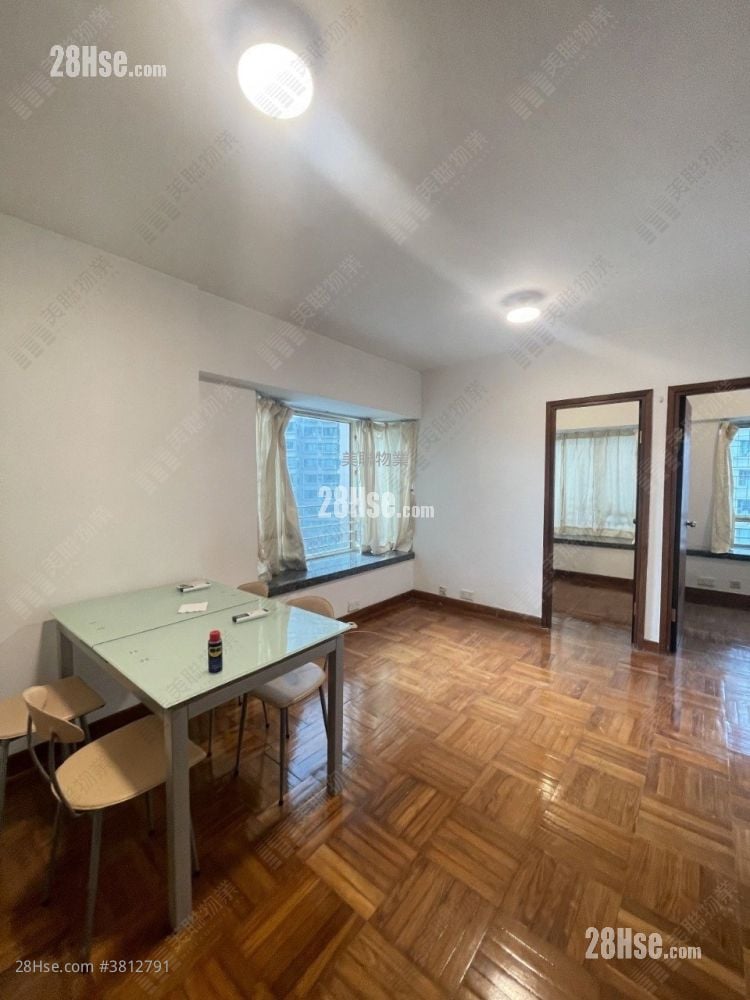 新宝城 售盘 2 房 , 1 浴室 378 平方尺