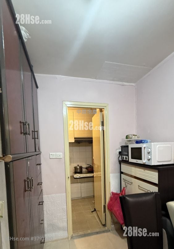 黄大仙下邨(一区) 售盘 2 房 376 平方尺