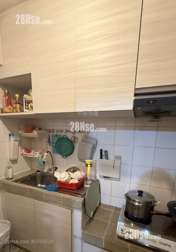 黄大仙下邨(一区) 售盘 2 房 376 平方尺