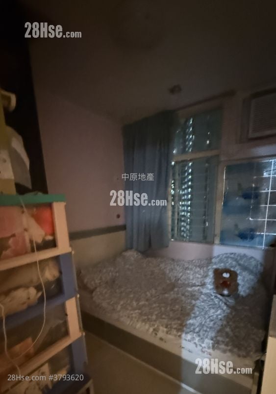 黄大仙下邨(一区) 售盘 2 房 376 平方尺