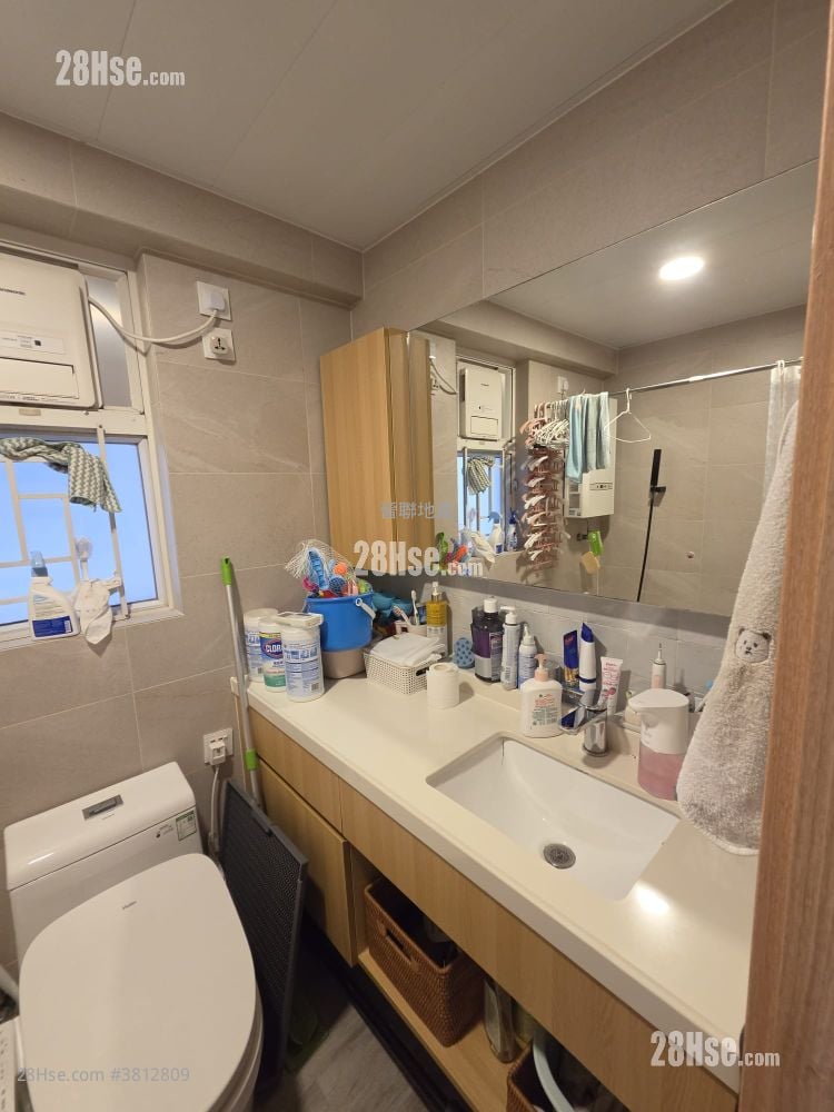 恆峰花園 售盤 3 房 , 2 浴室 640 平方呎