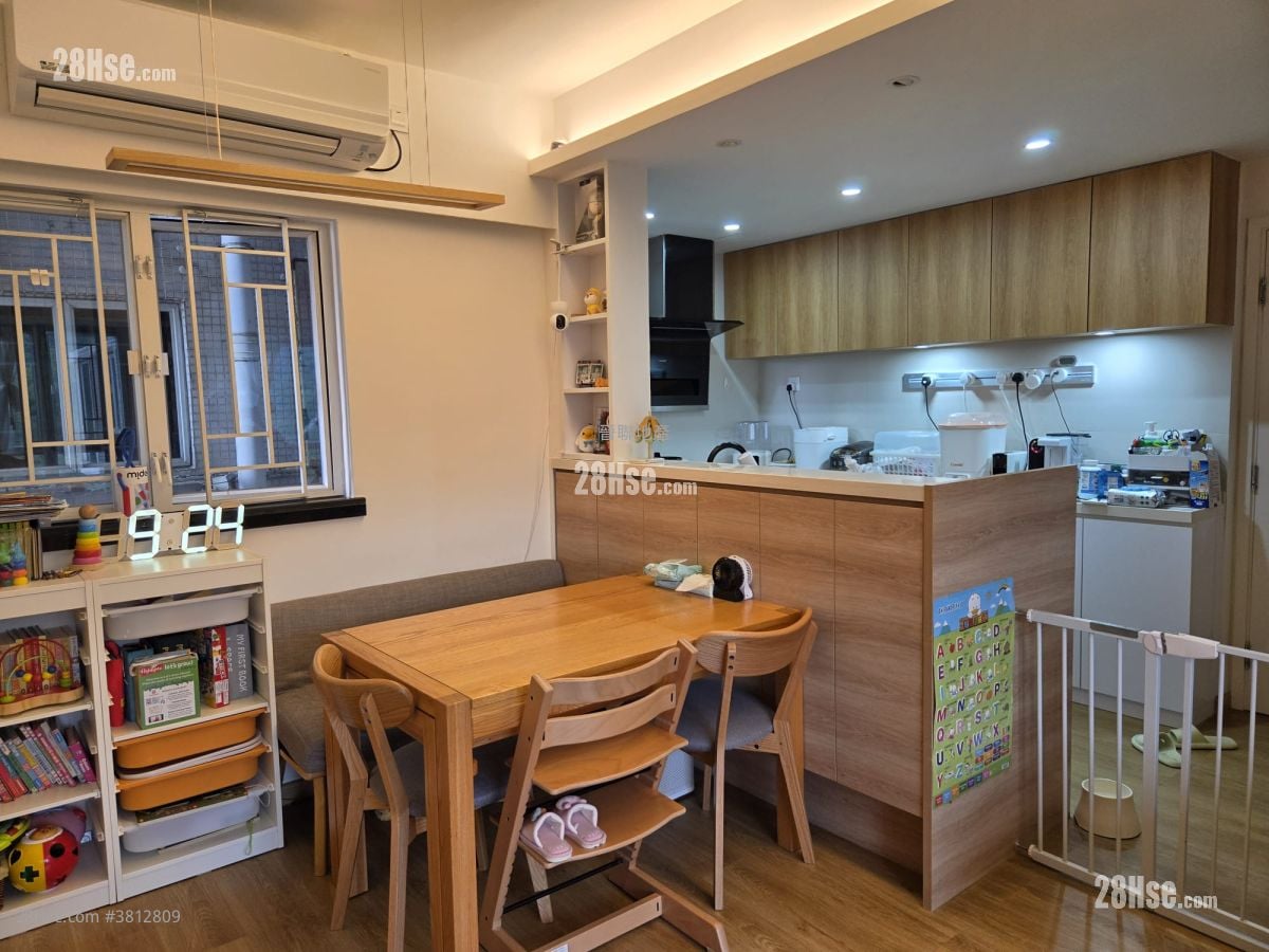 恆峰花園 售盤 3 房 , 2 浴室 640 平方呎