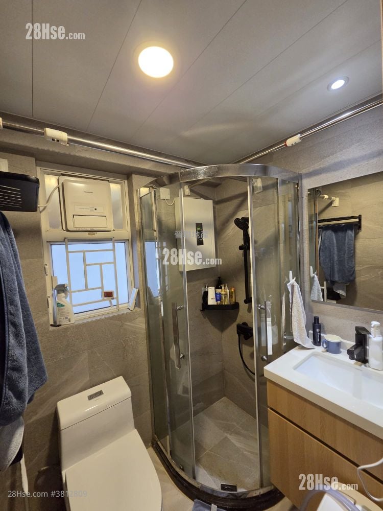 恆峰花園 售盤 3 房 , 2 浴室 640 平方呎