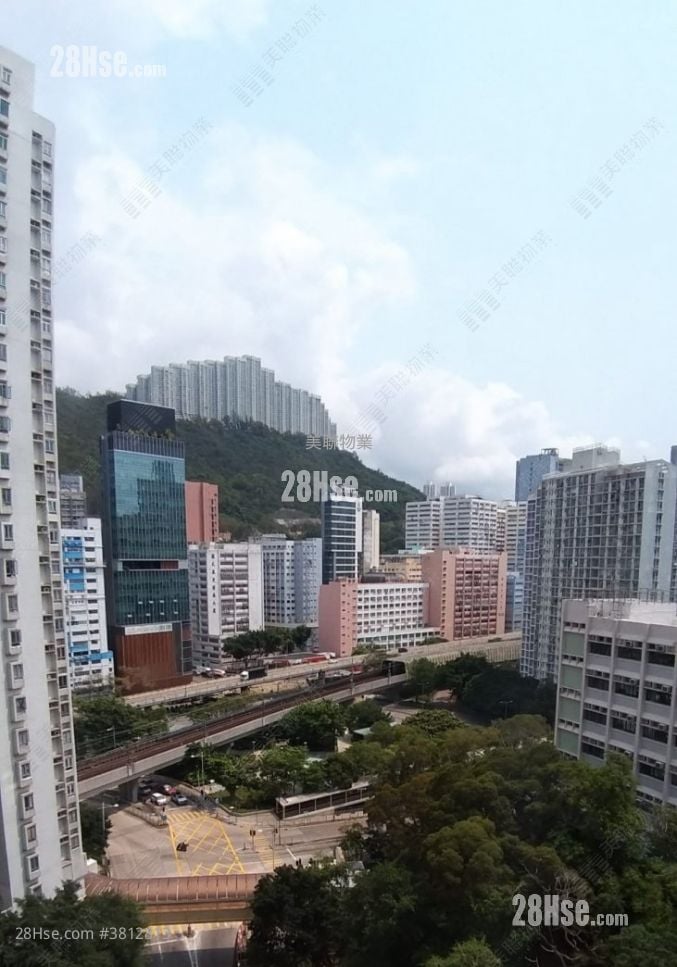 葵康苑 租盘 2 房 , 1 浴室 477 平方尺