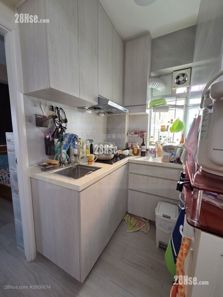 金堂大厦 租盘 1 房 , 1 浴室 322 平方尺