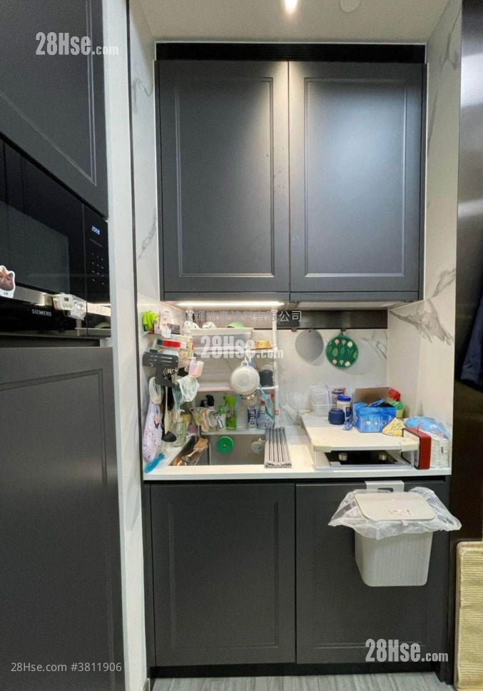 The Addition Rental Studio , 1 Bathroom 238 ft²