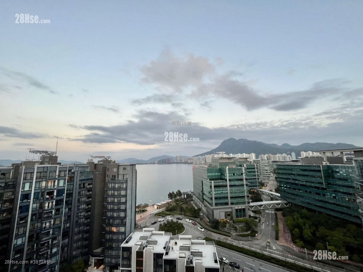 View: Ontolo Sell 4 Bedrooms , 4 Bathrooms 1,752 ft²