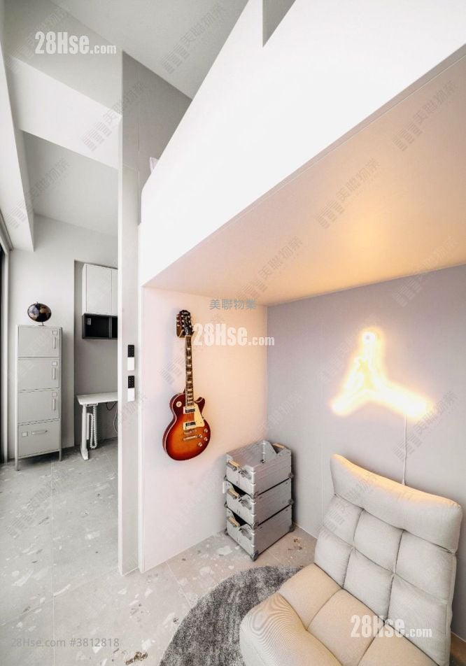 bedroom 3: Ontolo Sell 4 Bedrooms , 4 Bathrooms 1,752 ft²