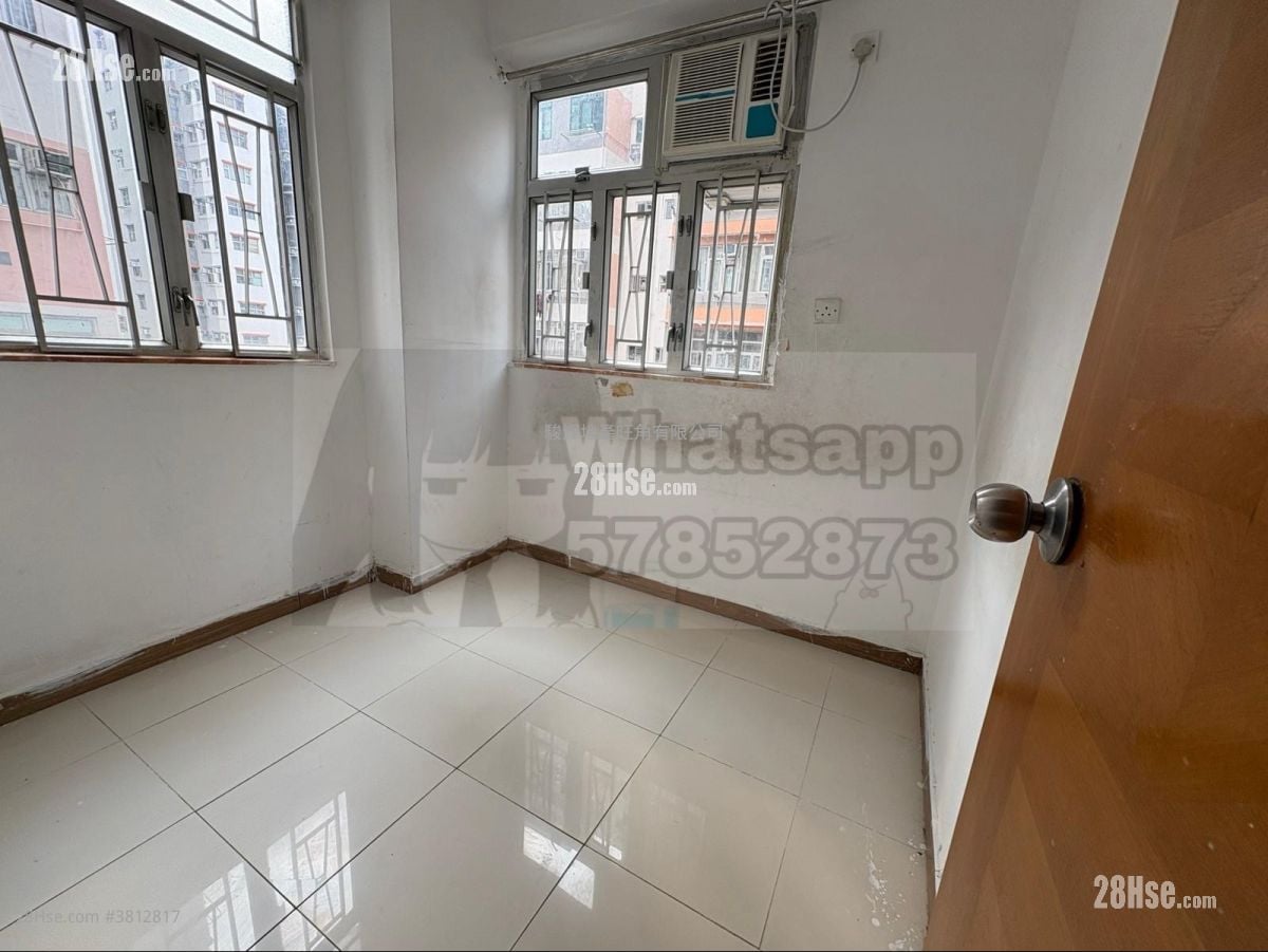 On Ning Building Rental 2 Bedrooms , 1 Bathroom 246 ft²