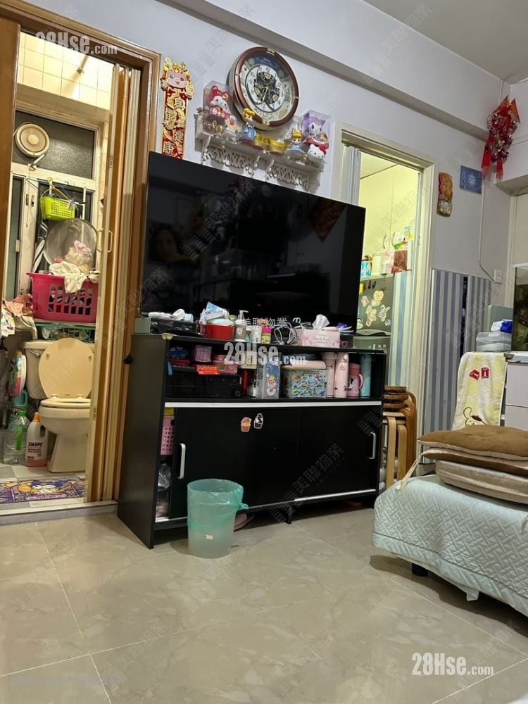 金马大厦 售盘 2 房 , 1 浴室 296 平方尺