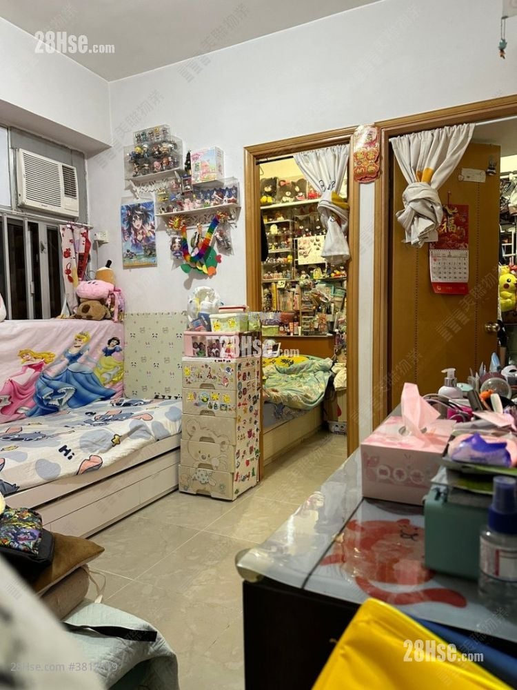 金马大厦 售盘 2 房 , 1 浴室 296 平方尺