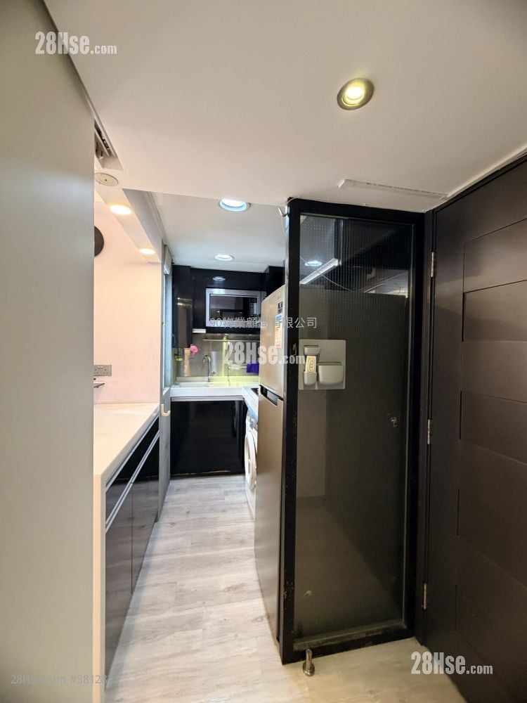 美菲閣 售盤 330 平方呎