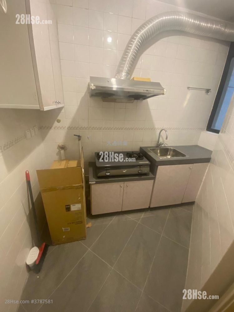 Shaukeiwan Plaza Rental 2 Bedrooms , 1 Bathroom 344 ft²