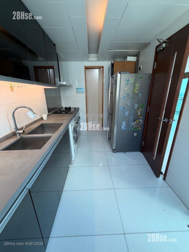 蓝天海岸 租盘 3 房 , 2 浴室 1,362 平方尺