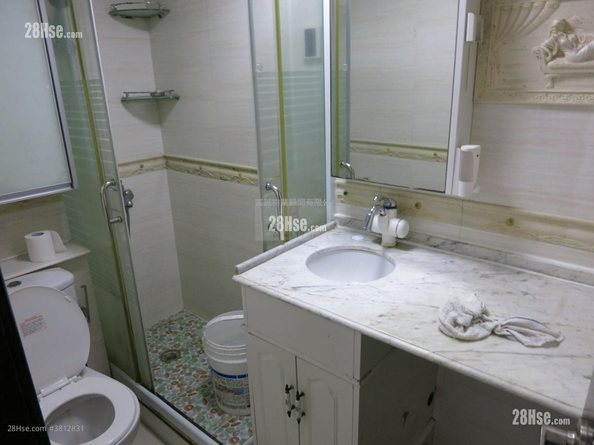 康华苑 租盘 2 房 , 1 浴室 380 平方尺