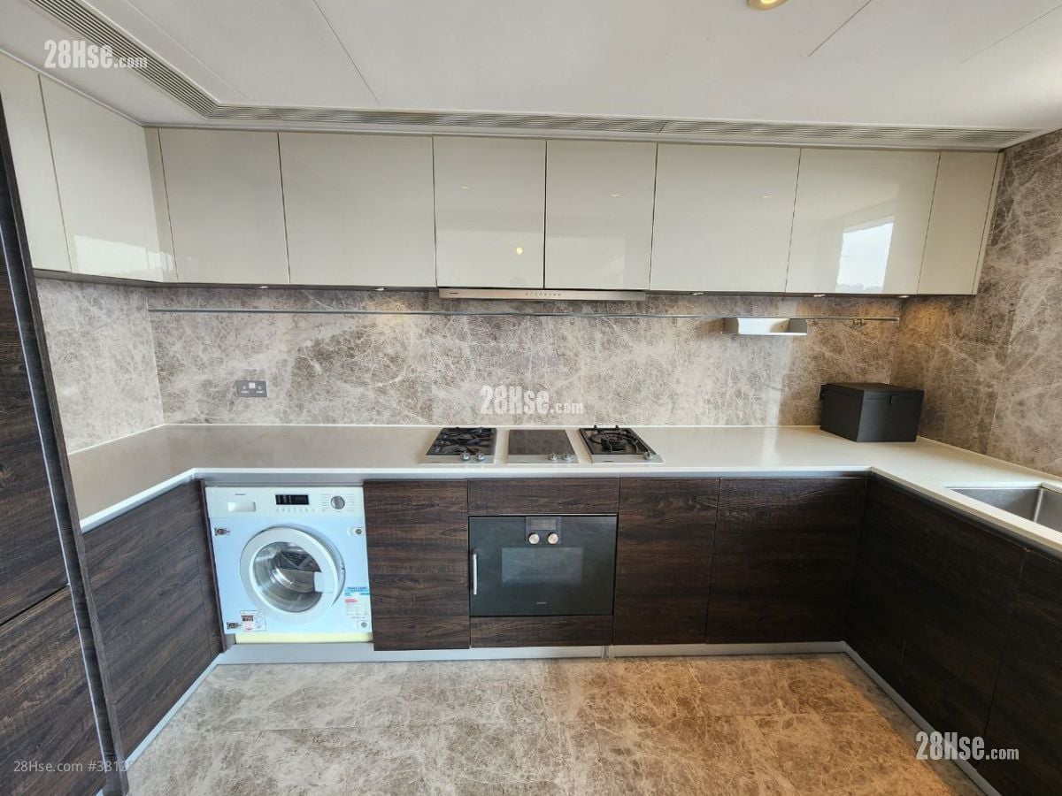 kitchen: La Cresta Rental 3 Bedrooms , 4 Bathrooms 1,554 ft²