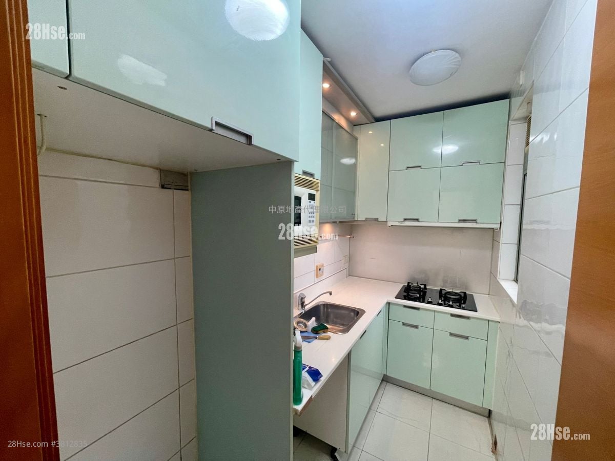 藍天海岸 售盤 2 房 , 1 浴室 485 平方呎