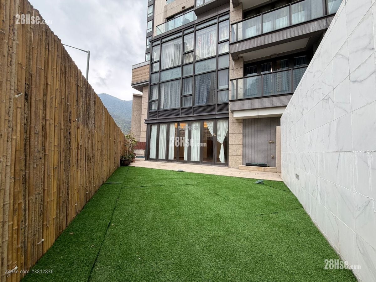 The Visionary Sell 4 Bedrooms , 5+ Bathrooms 1,975 ft²