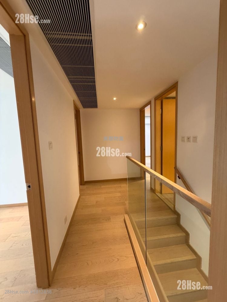 The Visionary Sell 4 Bedrooms , 5+ Bathrooms 1,975 ft²