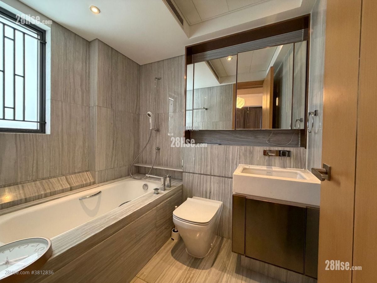 The Visionary Sell 4 Bedrooms , 5+ Bathrooms 1,975 ft²