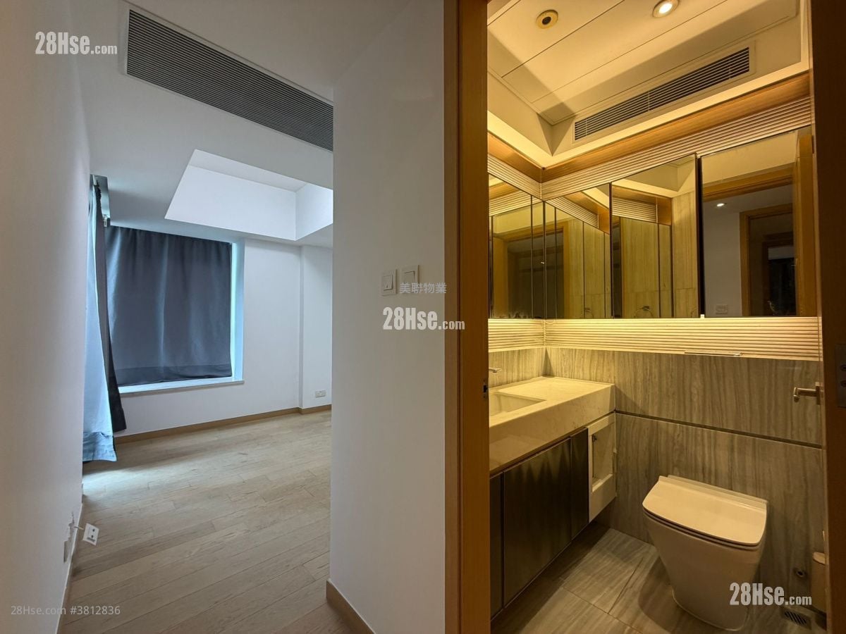 The Visionary Sell 4 Bedrooms , 5+ Bathrooms 1,975 ft²