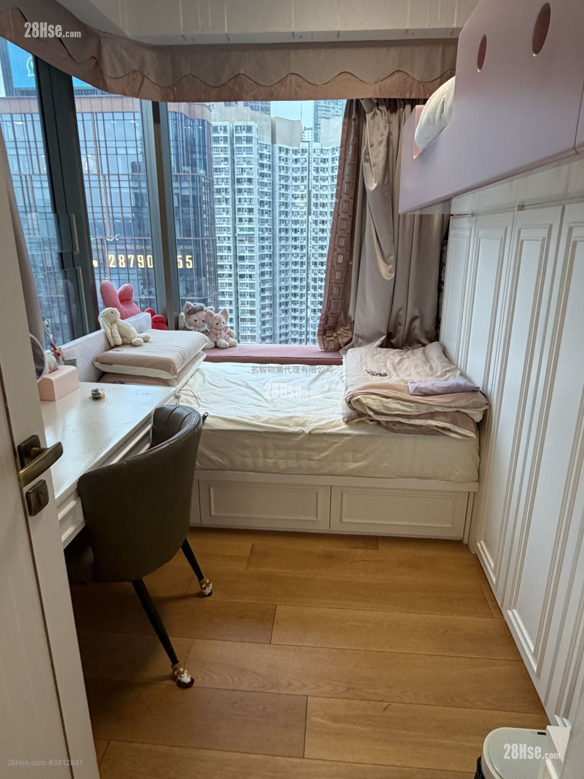 Harbour Glory Rental 3 Bedrooms , 2 Bathrooms 1,038 ft²