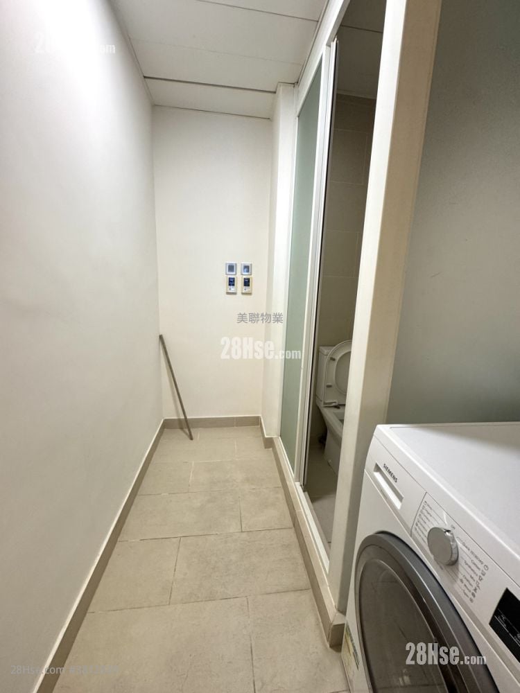 Marinella Rental 4 Bedrooms , 3 Bathrooms 1,650 ft²