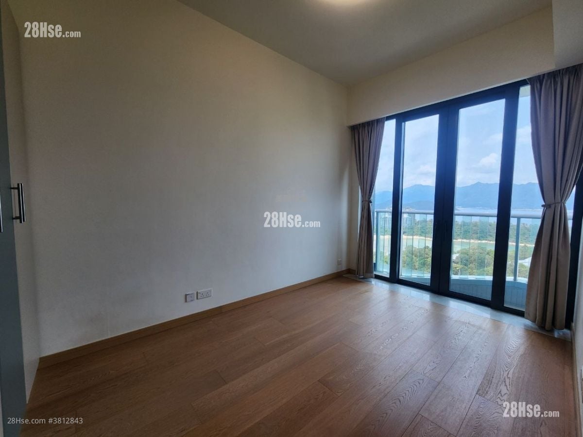 主人房: 峻源 租盘 3 房 , 3 浴室 922 平方尺