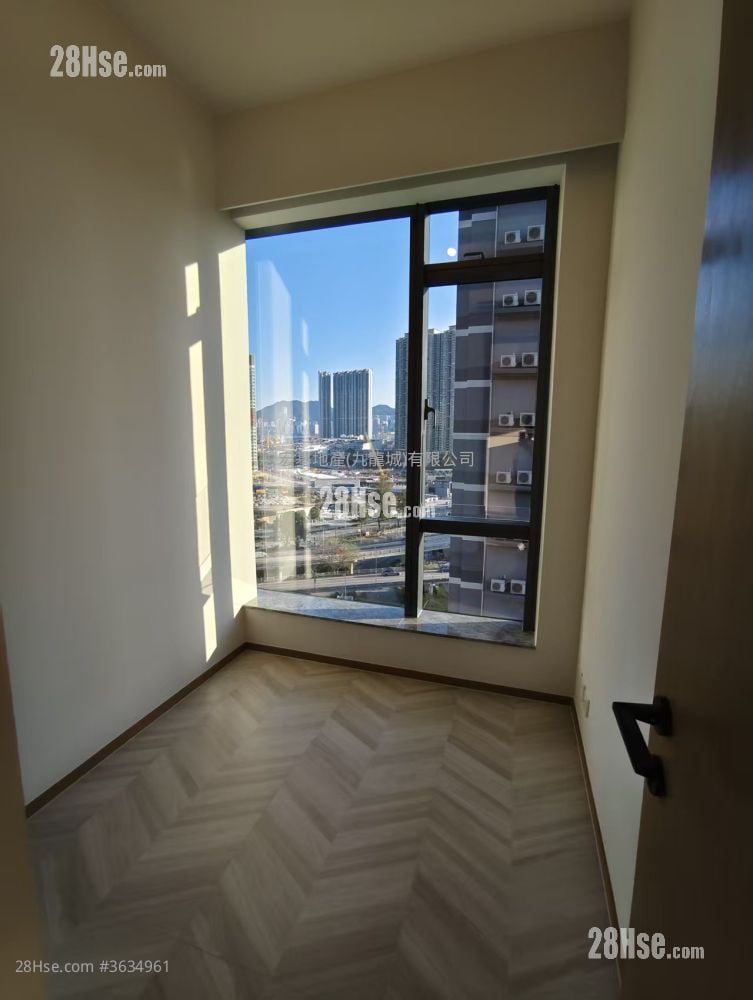 南首 租盤 2 房 , 1 浴室 342 平方呎