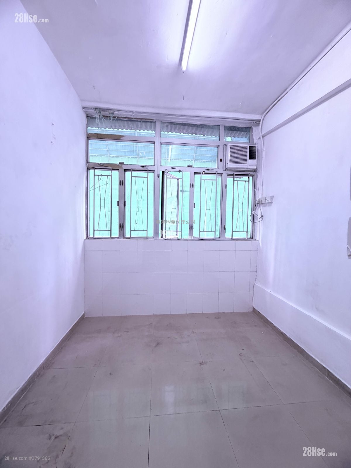Chinese Mansion Rental 1 Bedroom , 1 Bathroom 160 ft²