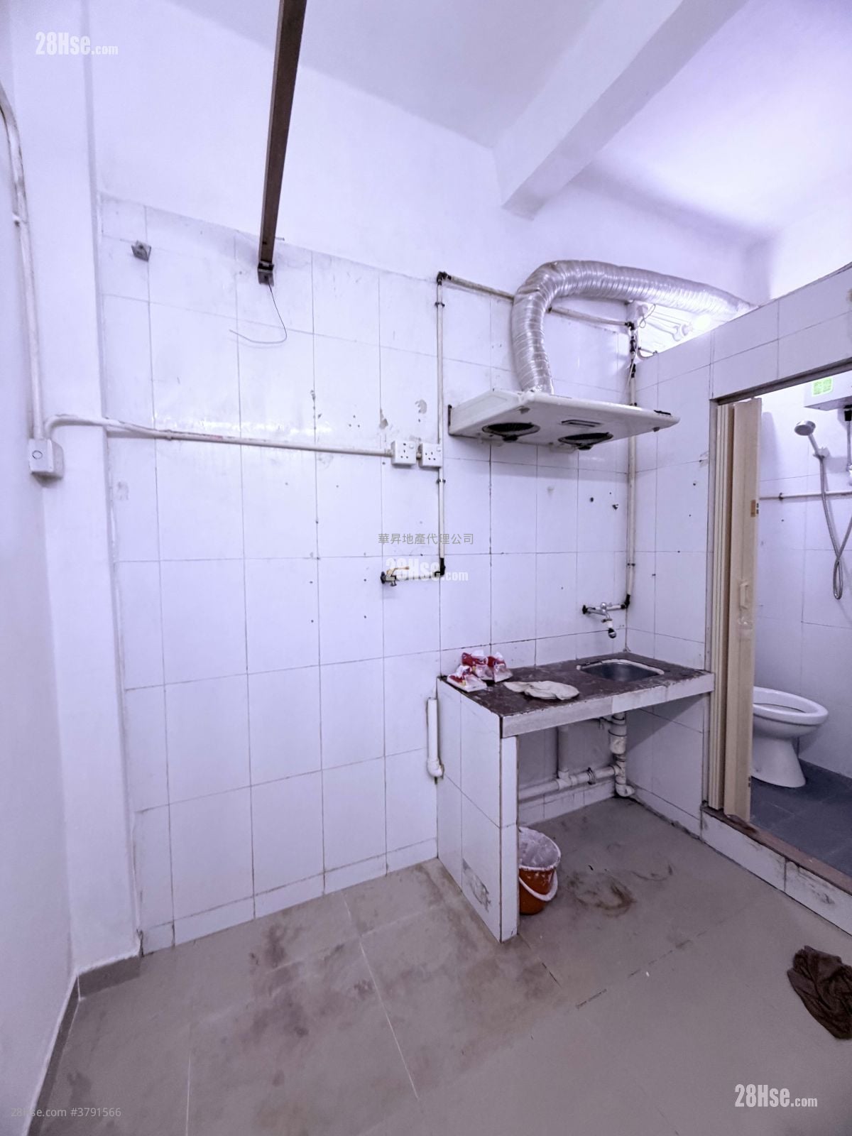 Chinese Mansion Rental 1 Bedroom , 1 Bathroom 160 ft²