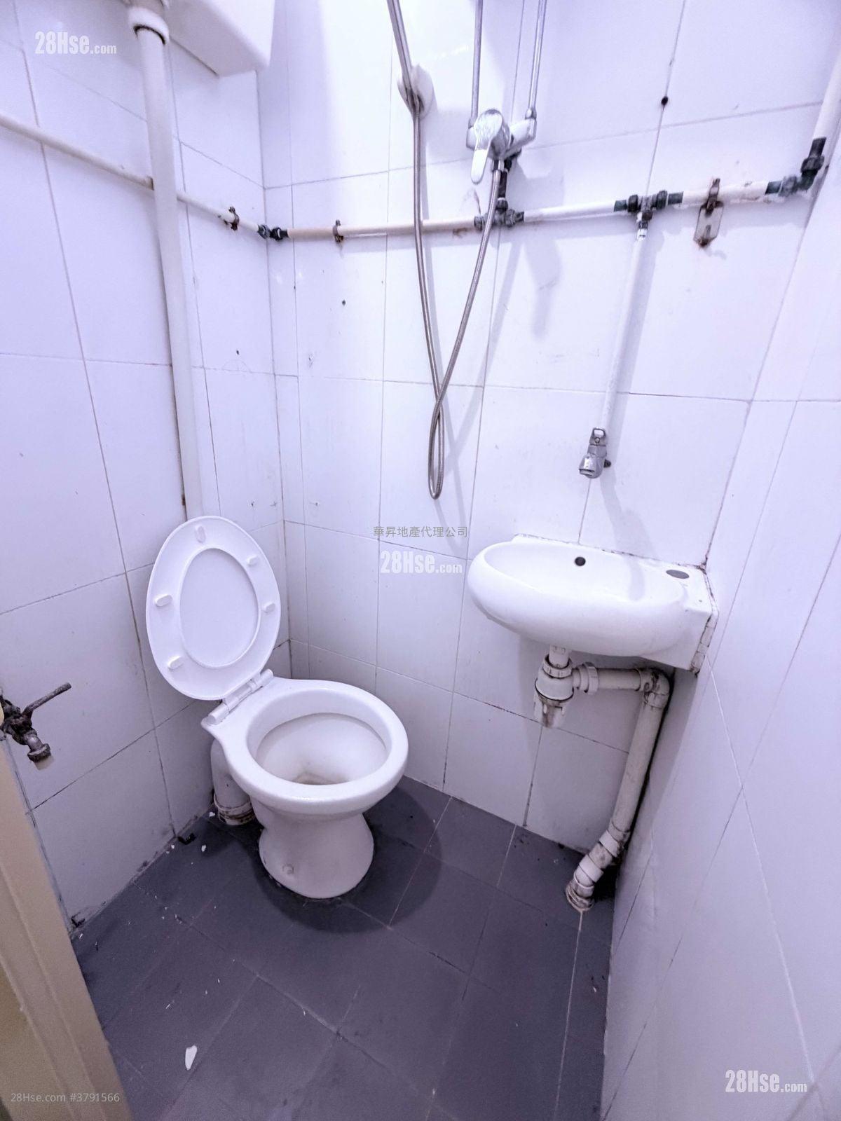 Chinese Mansion Rental 1 Bedroom , 1 Bathroom 160 ft²