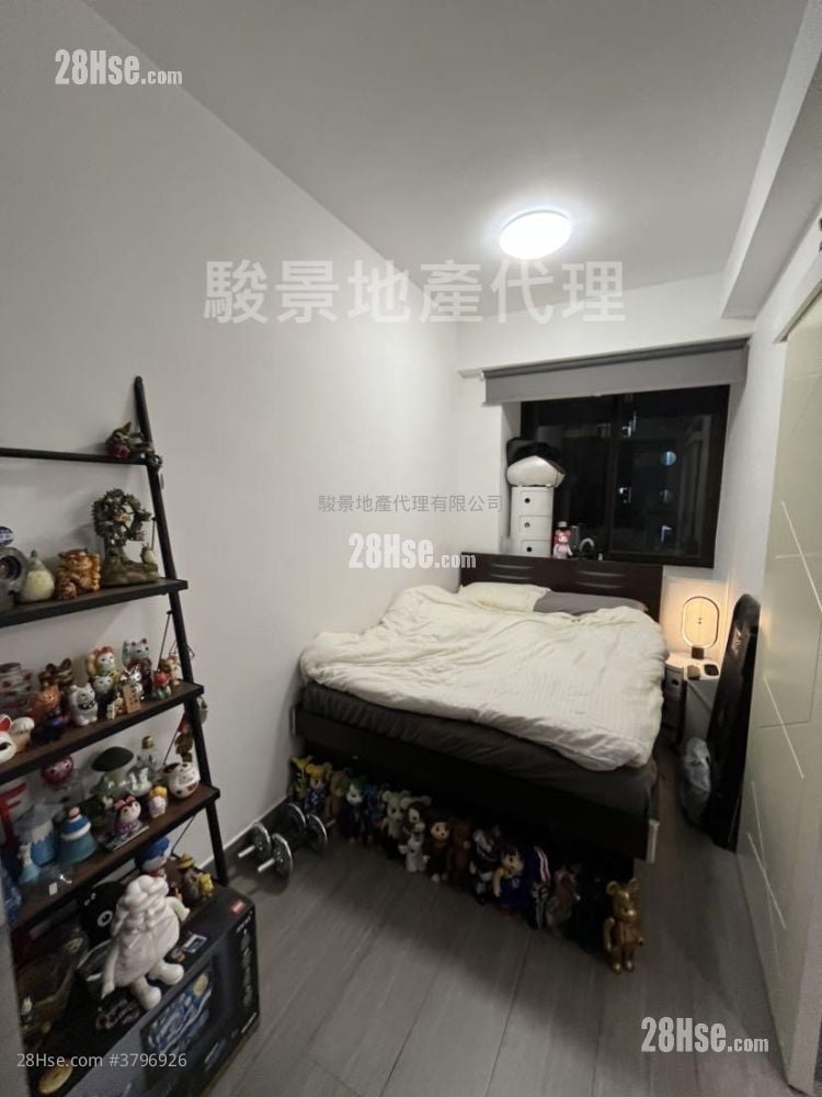 Yee Bo Mansion Sell 1 Bedroom , 1 Bathroom 321 ft²