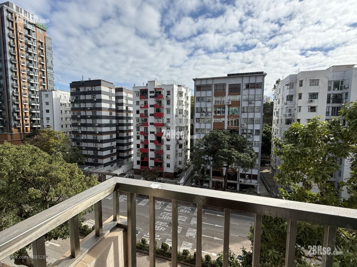 伟华园 售盘 3 房 1,027 平方尺