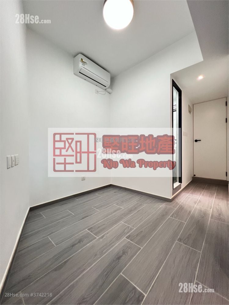 单幢楼房 租盘 1 房 , 1 浴室 210 平方尺