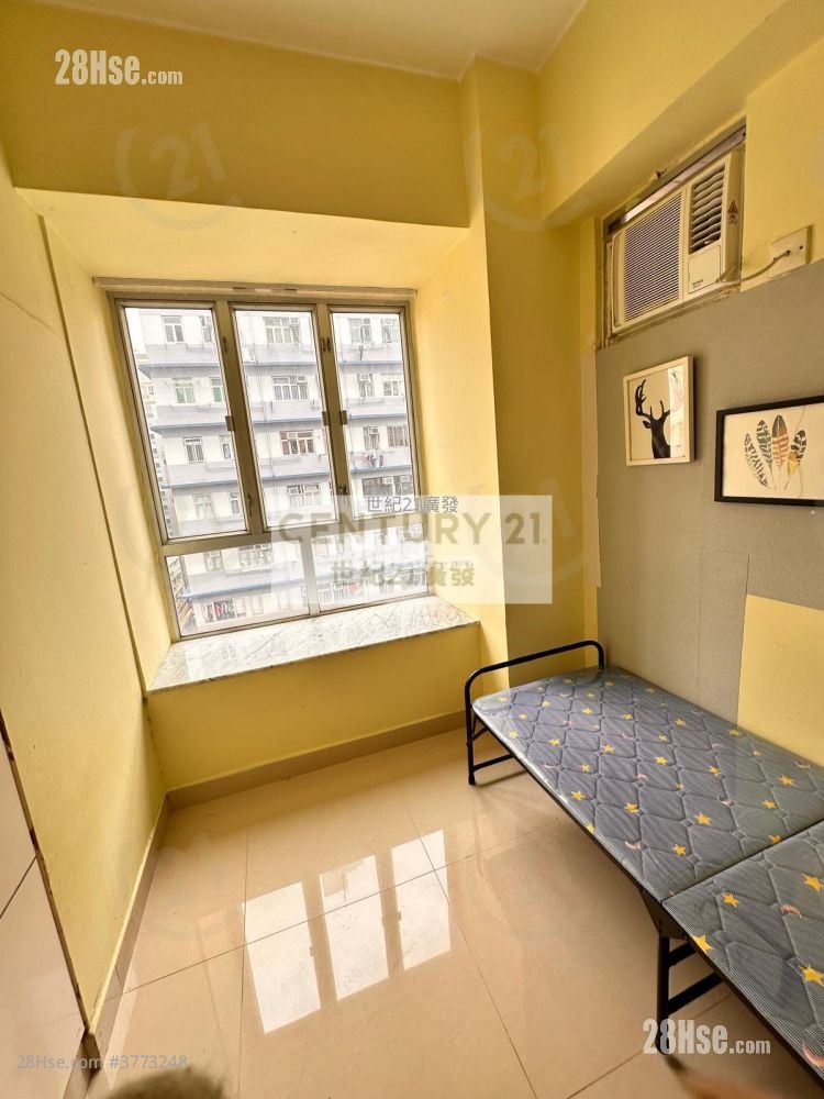 单幢楼房 租盘 2 房 , 1 浴室 354 平方尺